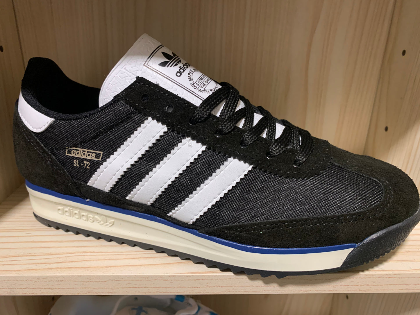 ZAPATILLAS ADIDAS