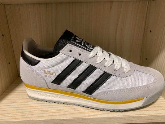 zapatilla ADIDAS